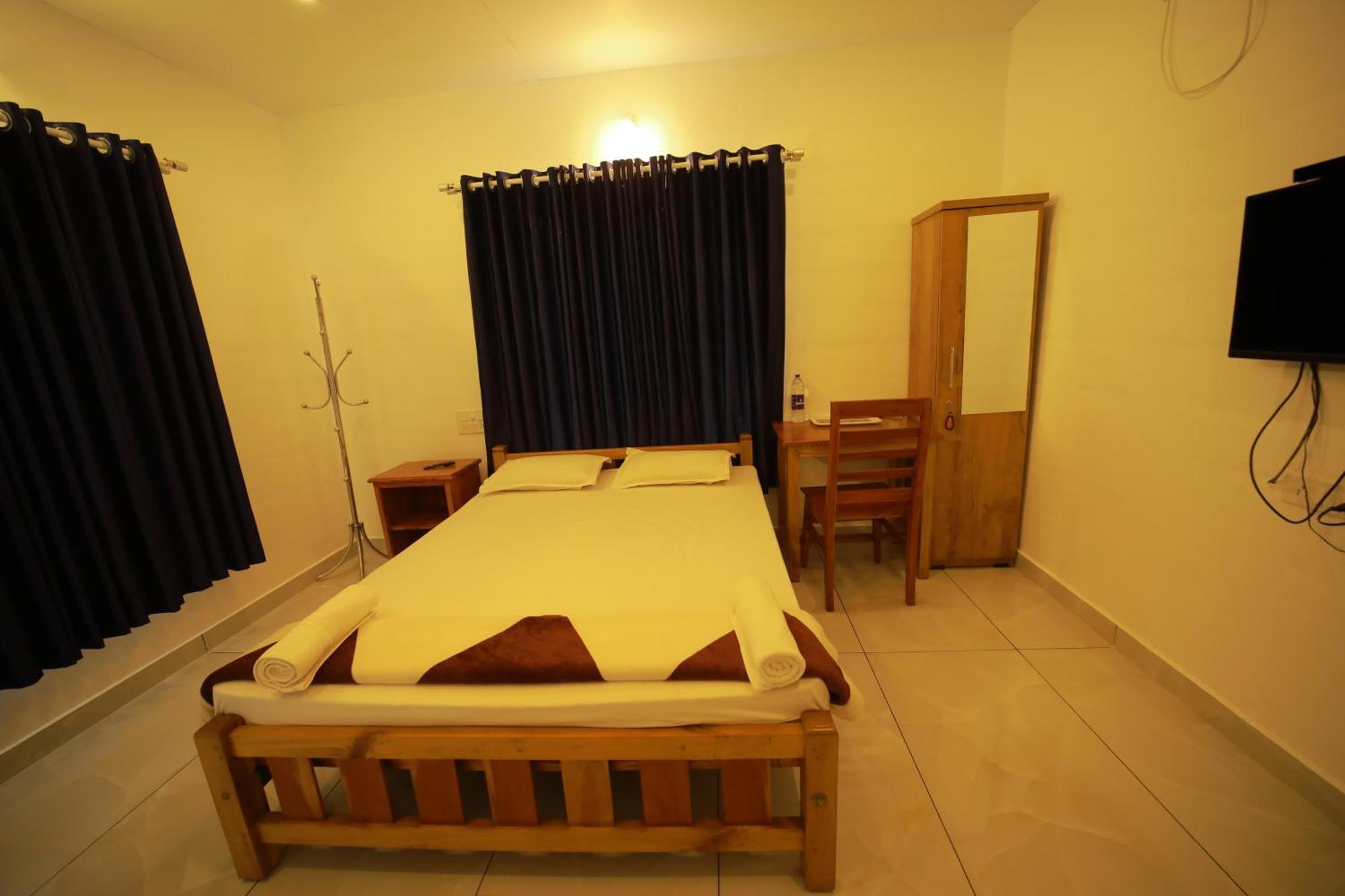 Prakruthi Residency Munroeisland Lejlighed Mundrothuruth Eksteriør billede